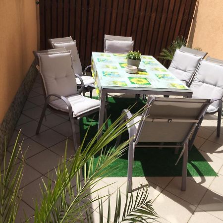Apartman Slunecnice S Terasou Τσέσκε Μπουντεγιόβιτσε Εξωτερικό φωτογραφία